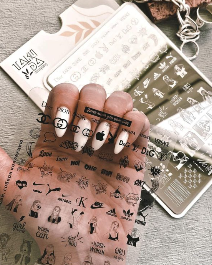 Placa de Stamping TakiDa N° 06 – con Hoja Demo