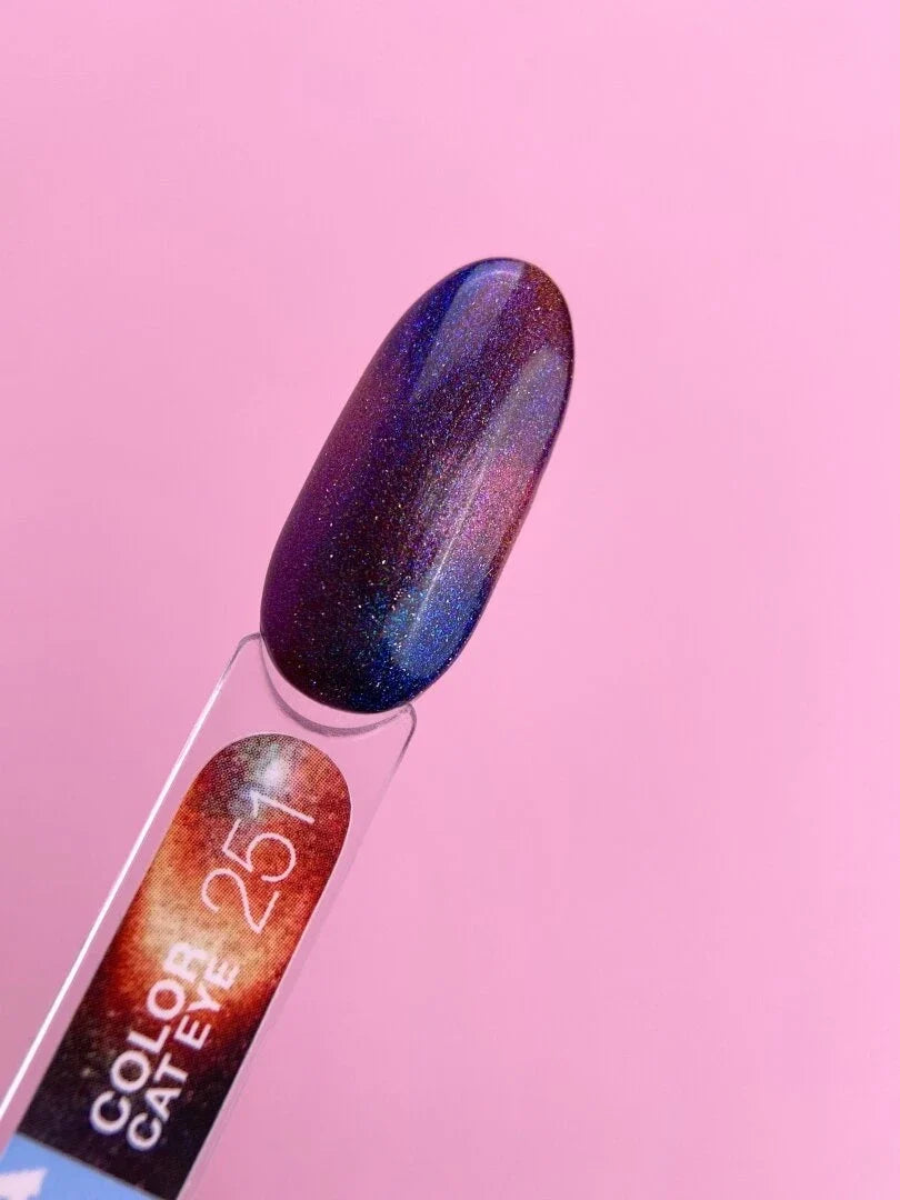 Color Cat Eye Nº 251 LUNAmoon 13 ml – vista 3