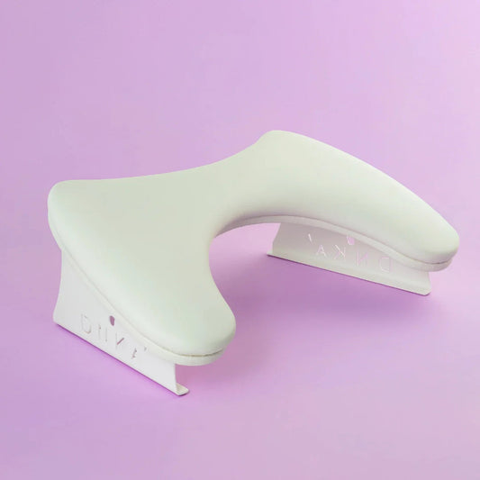 DNKA ANATOMICAL ARMREST FOR MANICURE, WHITE
