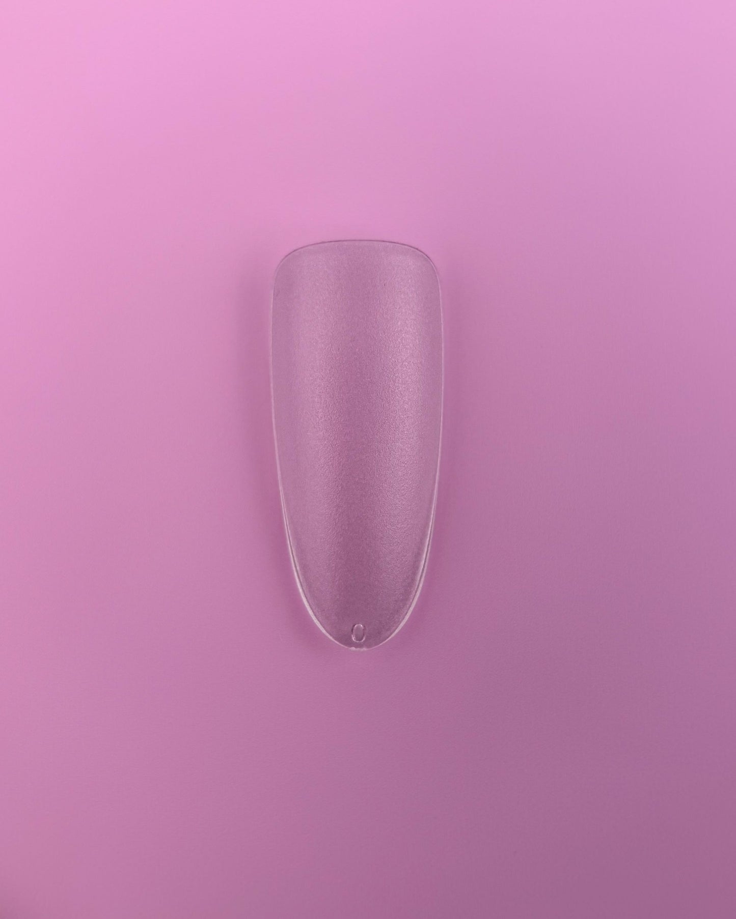 Gel Tips LUNAmoon Almond Medium - detalle tip individual